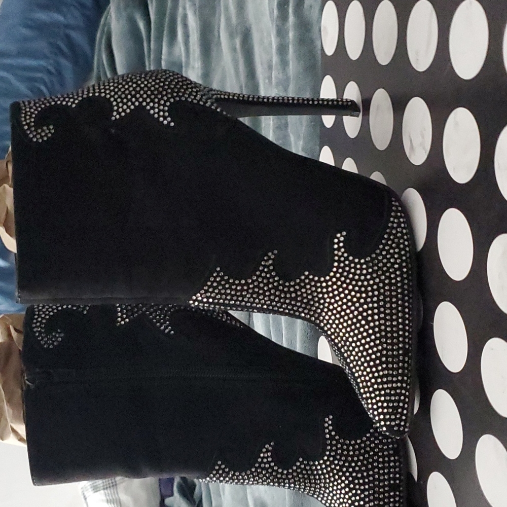 Black size 38.5 boots